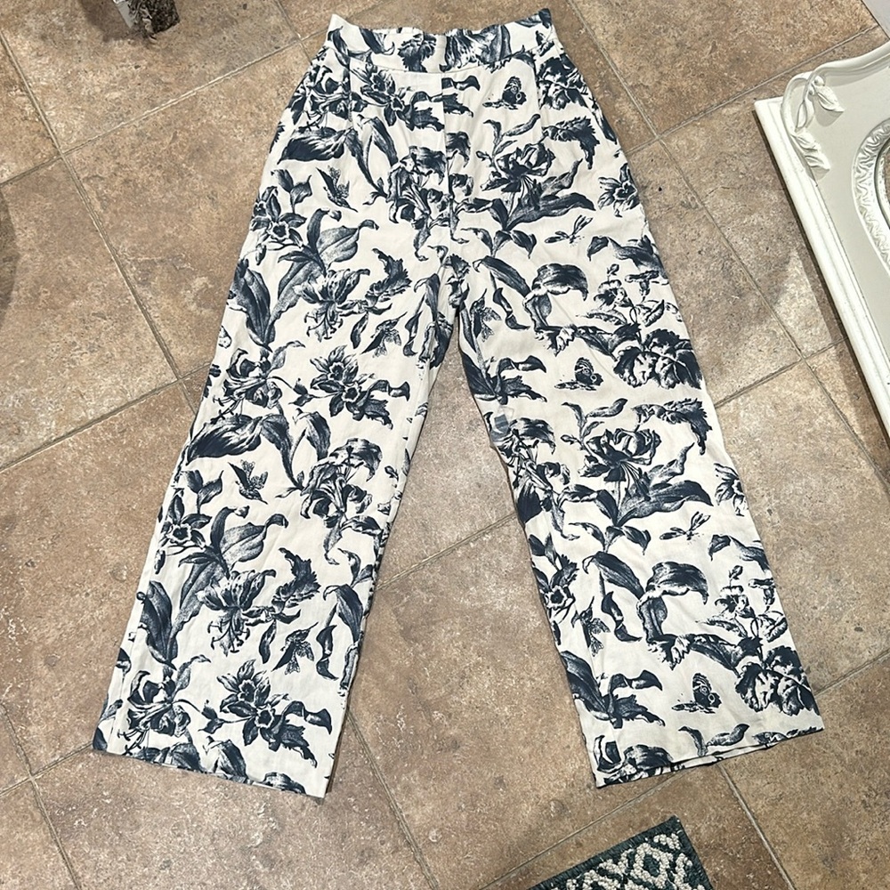 Frank and Oak Wide Leg Floral Pants Size 0 24”